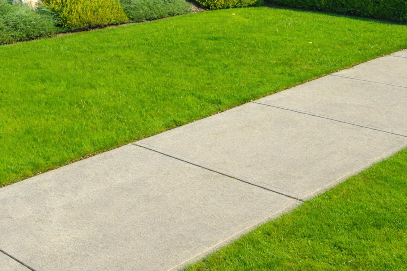 Concrete sidewalk building in Redlands, CA